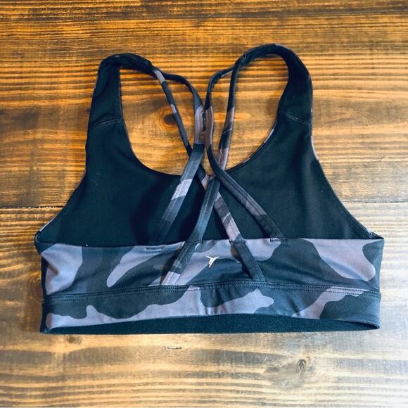 Old Navy Active Sports Bra Camouflage Camo Women’s Small Black Blue Gym Workout - Picture 3 of 6